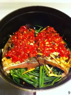 Make No water evaporating pepper fish head step 8