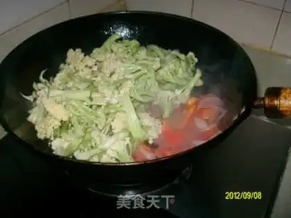 Make Tomato blossoms step 7