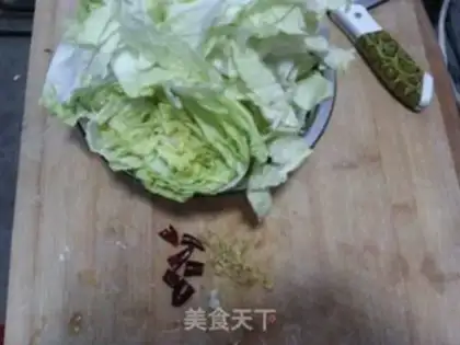 Make Soup cabbage step 0
