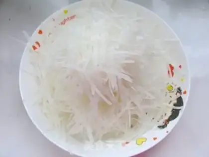 Make The radish bouquet step 0