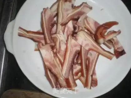 Make Piggy ears step 0