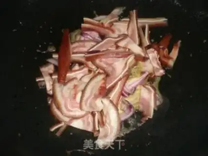 Make Piggy ears step 4