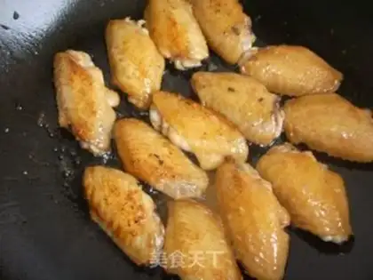 Make Coke chicken wings step 1