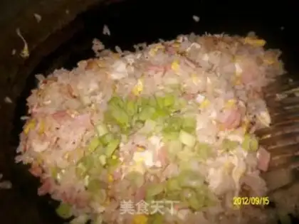 Make Ham and egg fried rice step 5