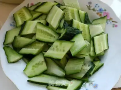 Make Cucumber-cracker step 0