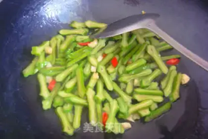 Make Fried Blade Bean step 5