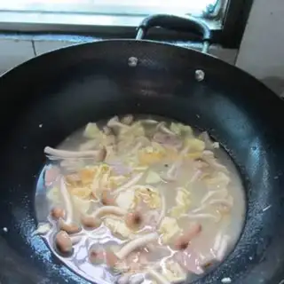 Make Egg-skinee mushroom meatloaf soup step 5