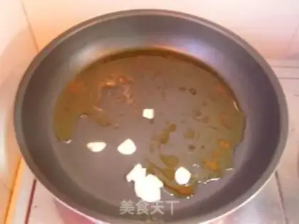 Make Garlic broccoli step 1