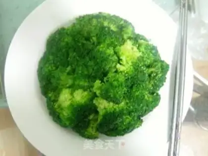 Make Garlic broccoli step 3