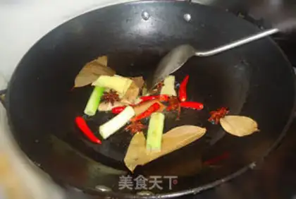 Make Pots of steamed meat step 4