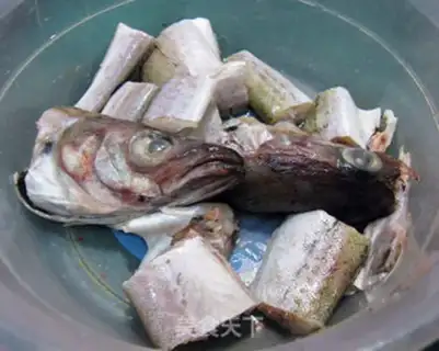 Make Ming Tai Fish soup step 1
