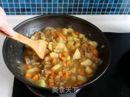 Make Curry beef rice step 15