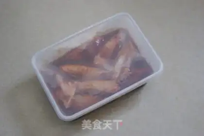 Make Spicy fried chicken wings step 4