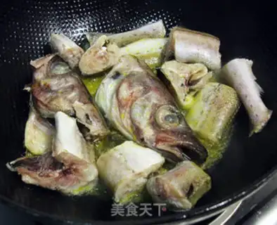 Make Ming Tai Fish soup step 3