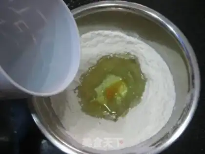 Make Double moon cake step 2