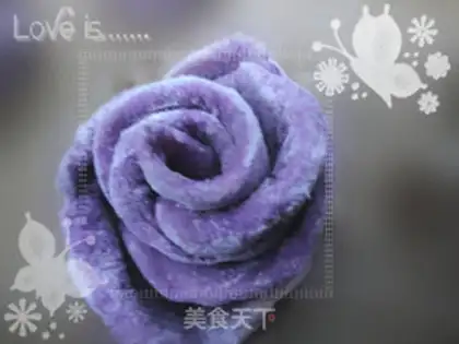 Make A fragrance rose roll step 6