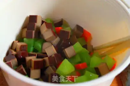 Make Eggs dry and green step 5