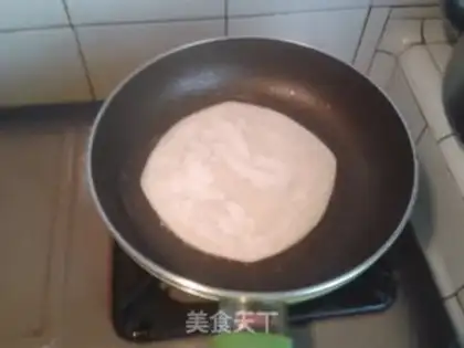 Make Hand grab cake step 3