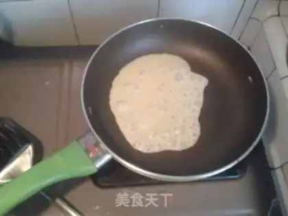 Make Hand grab cake step 5