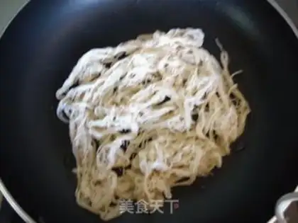 Make Tuna pasta pizza step 5