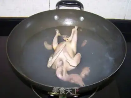 Make Pork Dove soup step 2