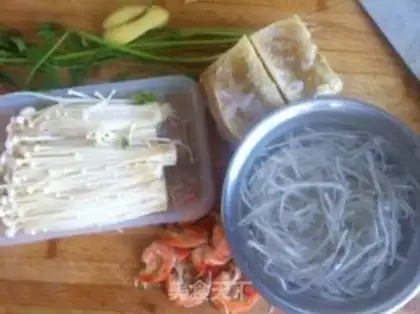 Make Frozen tofu powdered golden needle mushrooms step 0