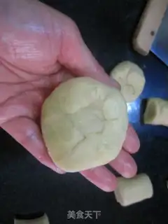 Make Double moon cake step 18