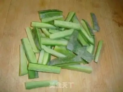 Make Sour radish step 1