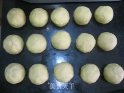 Make Double moon cake step 22