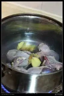 Make Chicken cucumber step 1