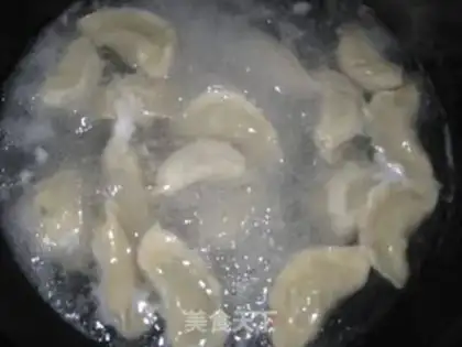 Make Sour oil dumplings step 1