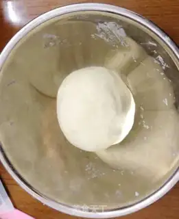 Make Peach bun step 3