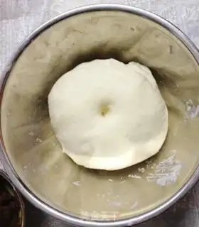 Make Peach bun step 4