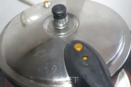 Make Garlic elbow step 4