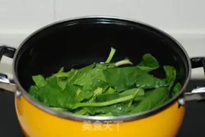 Make Pine spinach step 2