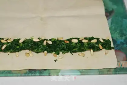 Make Pine spinach step 4