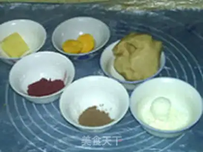 Make The potato peach moon cake step 0