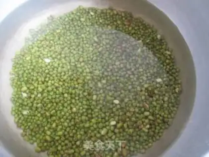 Make Homemade green bean sand step 1