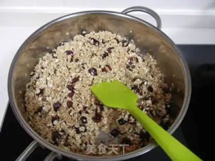 Make Vanilla fruit oatmeal step 2