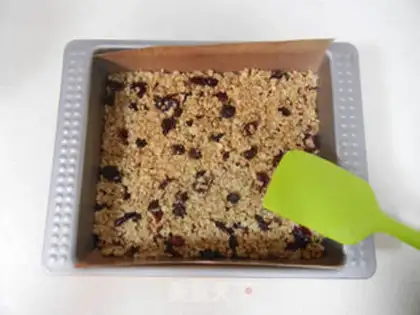 Make Vanilla fruit oatmeal step 5