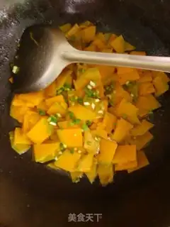 Make Clear the pumpkin step 3