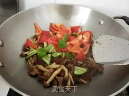 Make Plum pepper beef step 6
