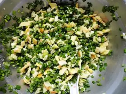 Make Eggs and pickles step 6