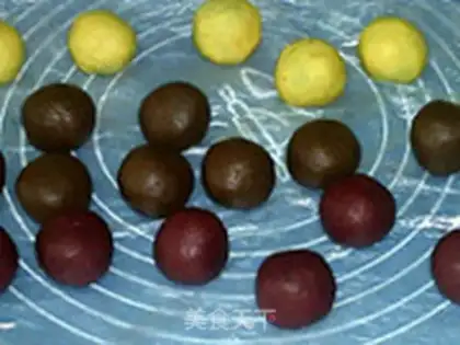 Make The potato peach moon cake step 16