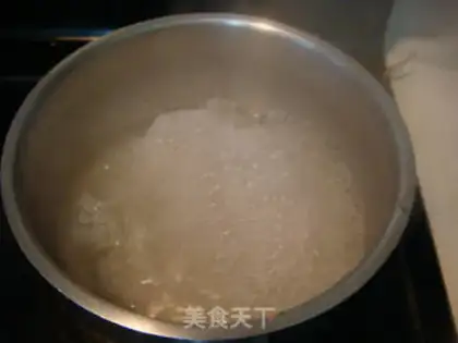 Make Cinnamon Crystal Mooncake step 2