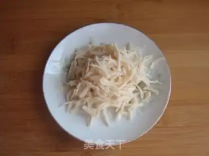 Make A fragrance with a golden needle step 1