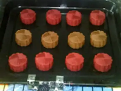 Make The potato peach moon cake step 21