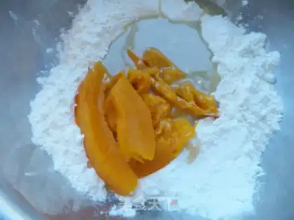Make Pumpkin bean mooncake step 1