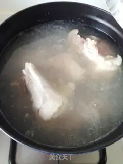 Make Pooh-bone soup step 1