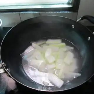 Make Shrimp melon soup step 6